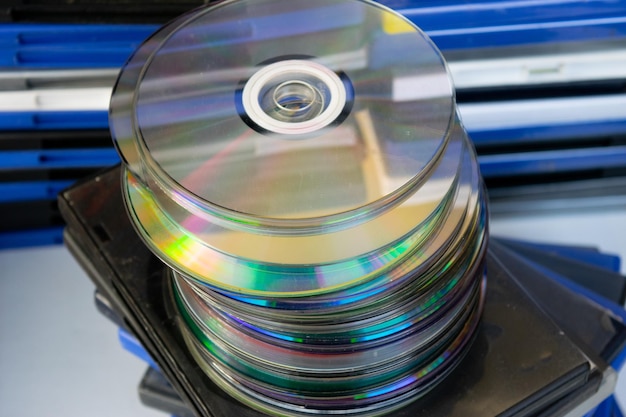 Profil cd60 co ile cm powinien być rozmieszczany przy ścianach gipsowo kartonowych?