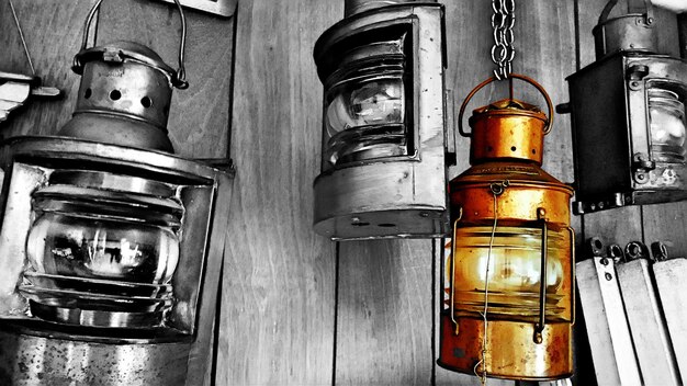 Co na lamperie sprawdzi się najlepiej w nowoczesnym wnętrzu?