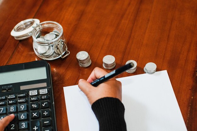 Jakie koszty notarialne mogą cię zaskoczyć?