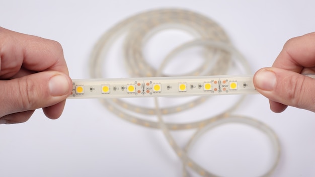 Taśma led jaka kupić żeby dobrze oświetlić wnętrze?