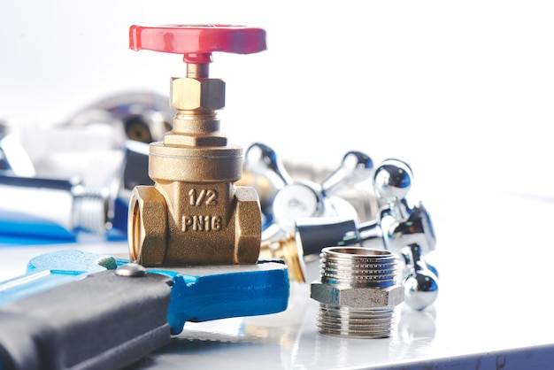 Ile kosztuje wykonanie instalacji gazowej w domu warto wiedzieć?