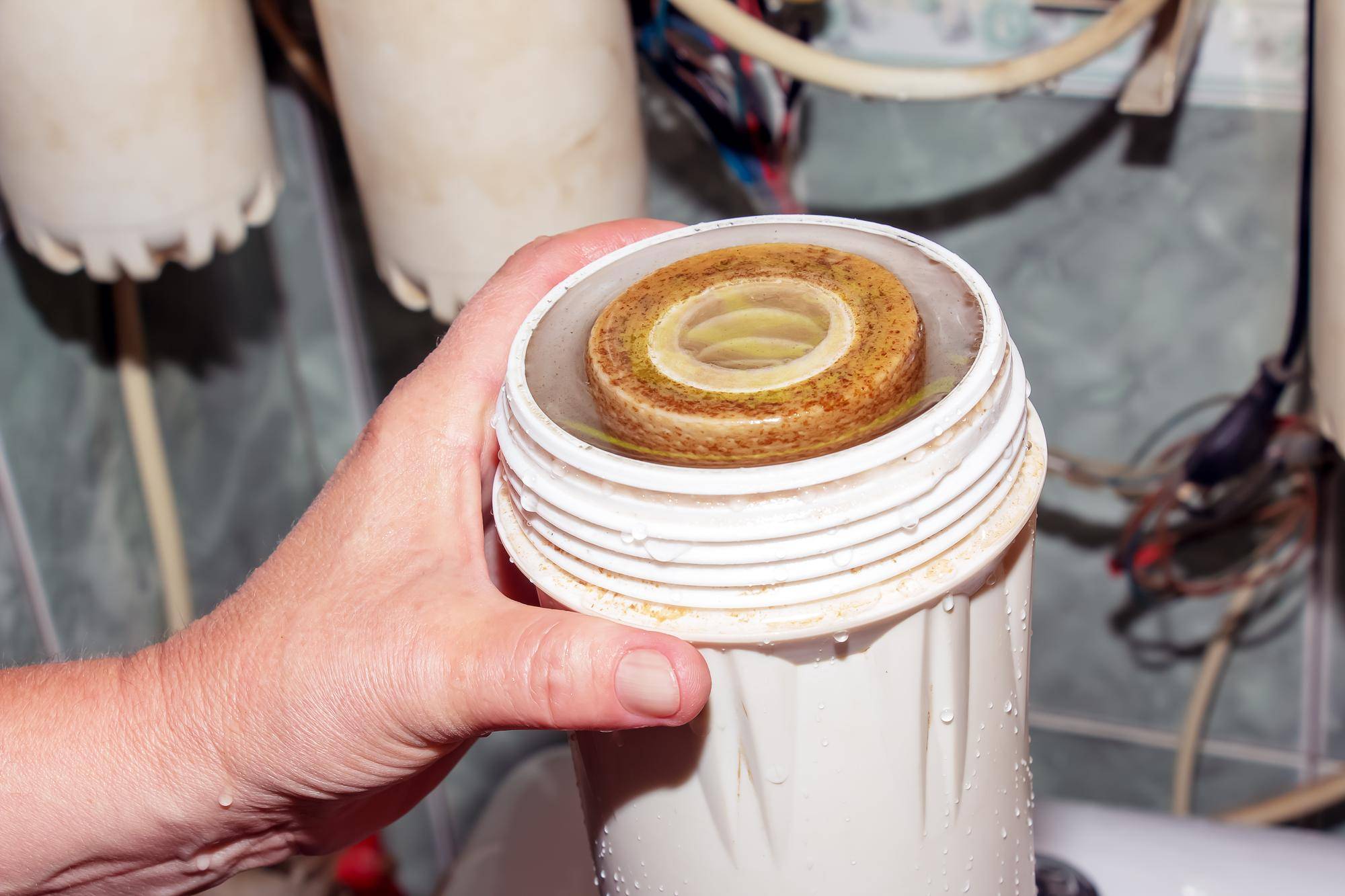 Jak wymienić filtry gazu i kiedy to zrobić?